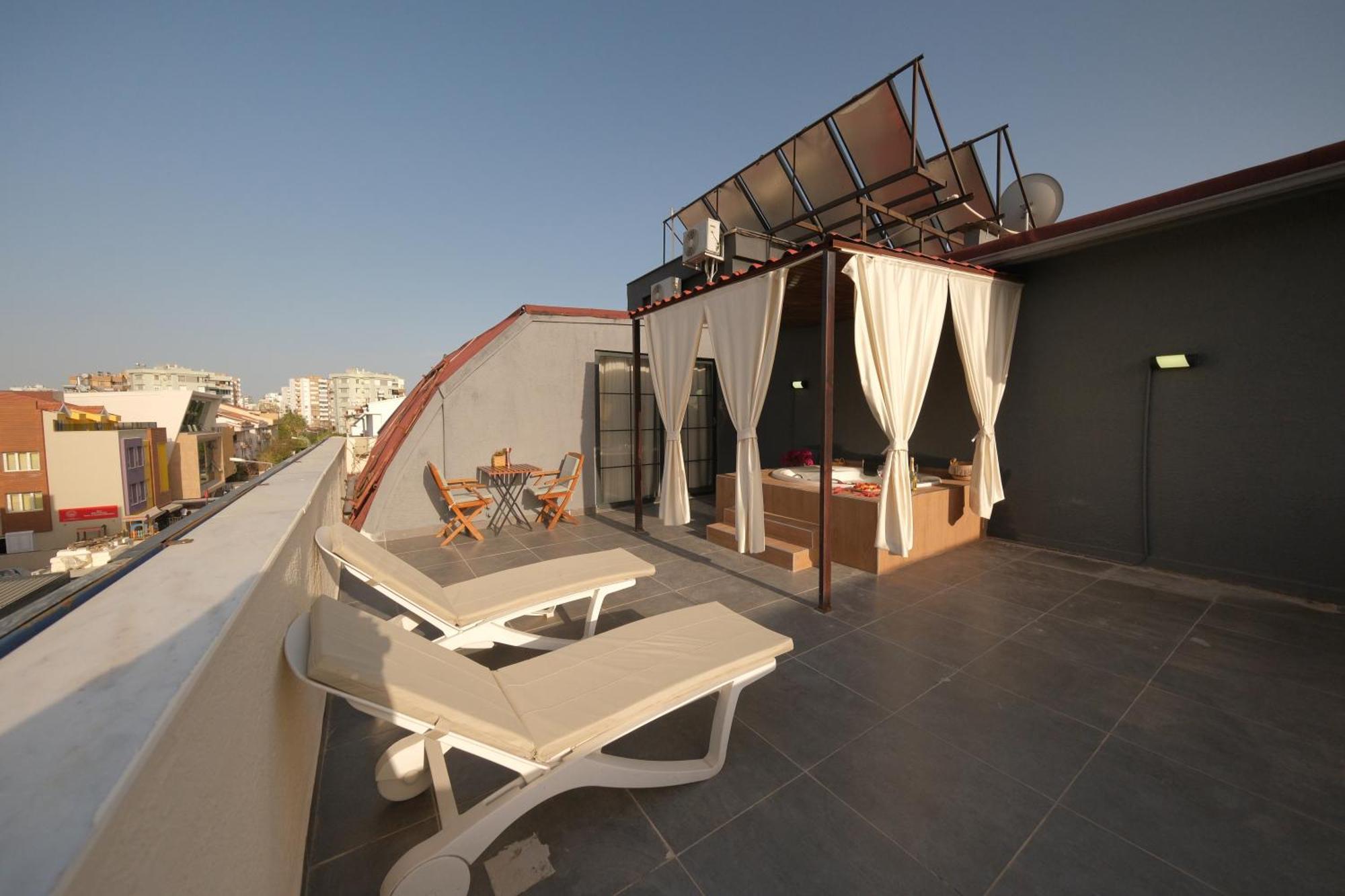 Mielo Lara Hotel Antalya Bagian luar foto